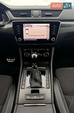 Лифтбек Skoda Superb 2021 в 