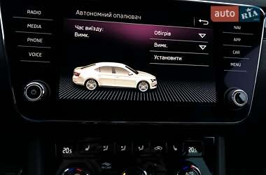 Лифтбек Skoda Superb 2019 в 