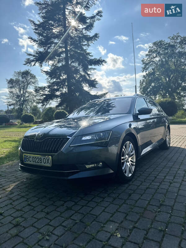 Универсал Skoda Superb 2017 в Львове