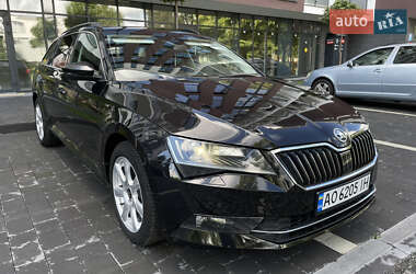 Универсал Skoda Superb 2017 в 