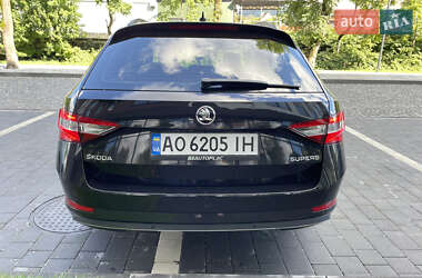 Универсал Skoda Superb 2017 в 