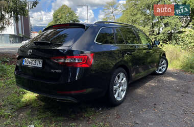 Универсал Skoda Superb 2017 в 