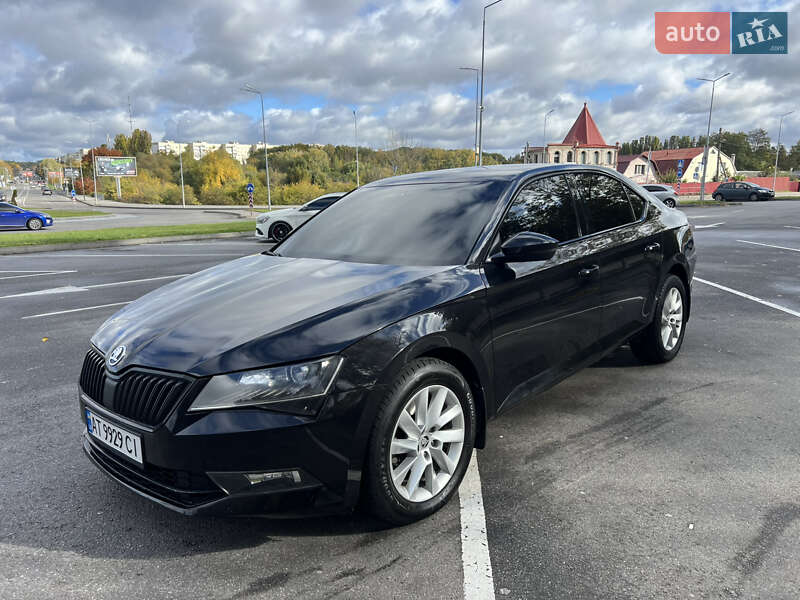 Лифтбек Skoda Superb 2016 в Виннице