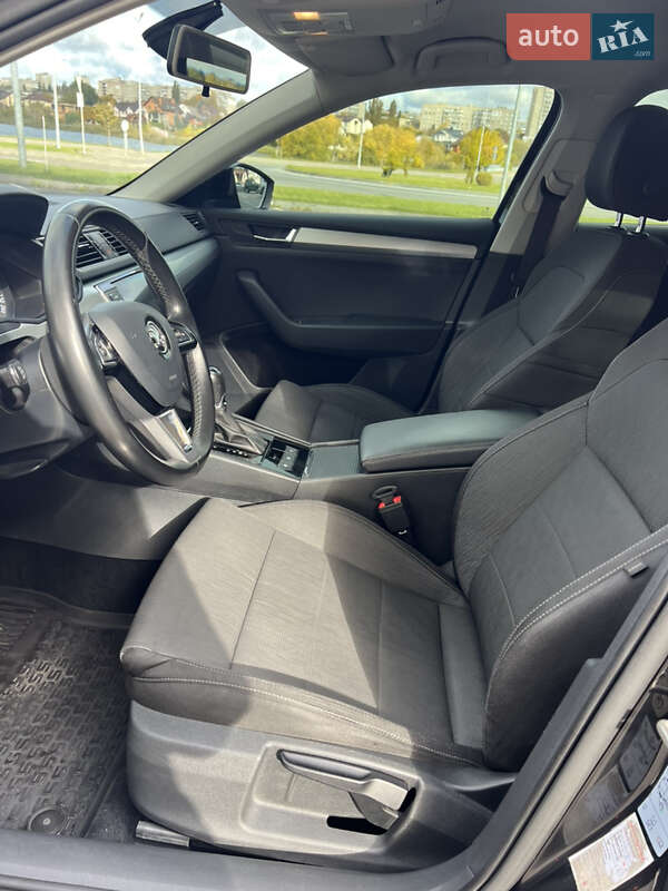 Лифтбек Skoda Superb 2016 в Виннице