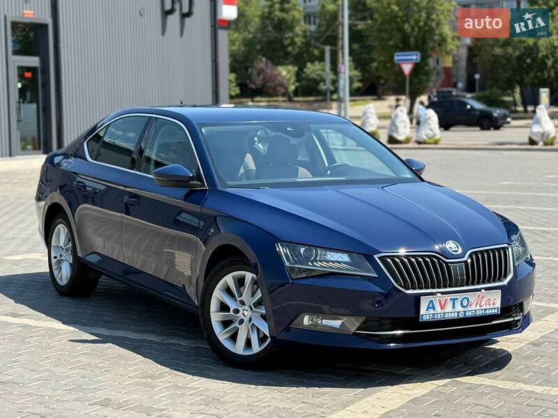 Лифтбек Skoda Superb 2015 в Кривом Роге