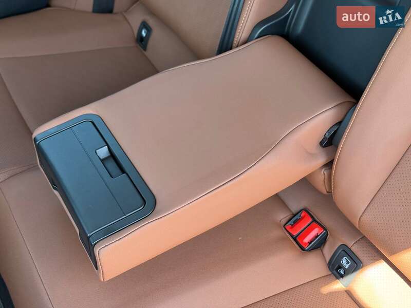 Лифтбек Skoda Superb 2015 в Кривом Роге