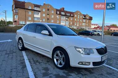 Лифтбек Skoda Superb 2010 в Киеве