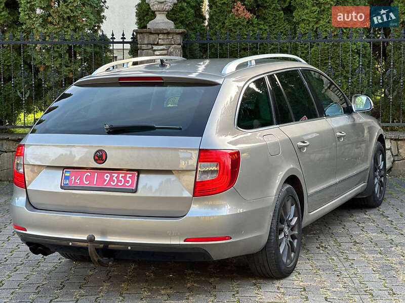 Універсал Skoda Superb 2014 в Надвірній