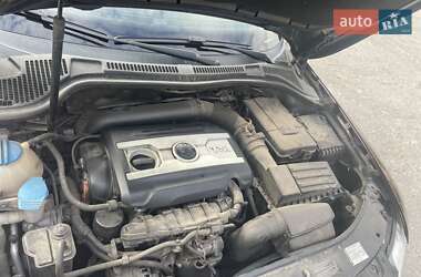 Лифтбек Skoda Superb 2010 в 