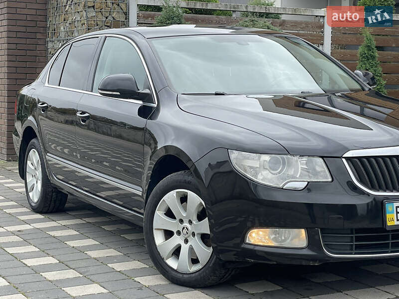 Лифтбек Skoda Superb 2010 в Стрые