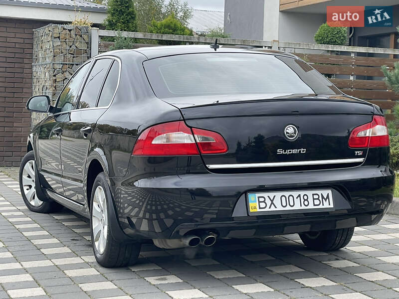 Лифтбек Skoda Superb 2010 в Стрые