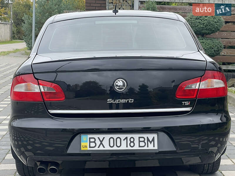 Лифтбек Skoda Superb 2010 в Стрые