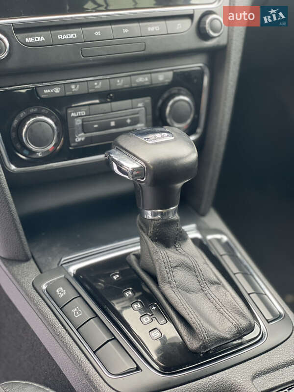 Лифтбек Skoda Superb 2010 в Стрые