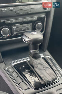 Лифтбек Skoda Superb 2010 в 