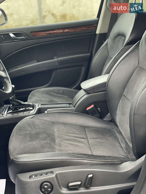 Лифтбек Skoda Superb 2010 в Стрые