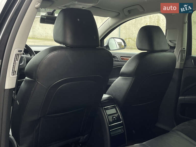 Лифтбек Skoda Superb 2010 в Стрые