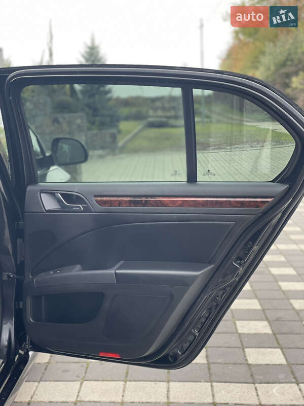 Лифтбек Skoda Superb 2010 в Стрые