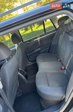 Універсал Skoda Superb 2012 в  фото 12 Універсал Skoda Superb 2012 в