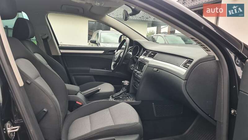 Универсал Skoda Superb 2012 в Ровно фото 46 Универсал Skoda Superb 2012 в Ровно