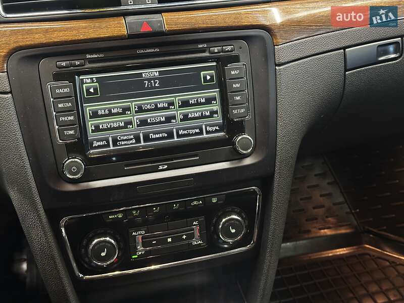 Лифтбек Skoda Superb 2012 в Киеве