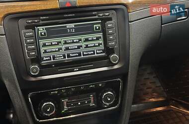 Ліфтбек Skoda Superb 2012 в 
