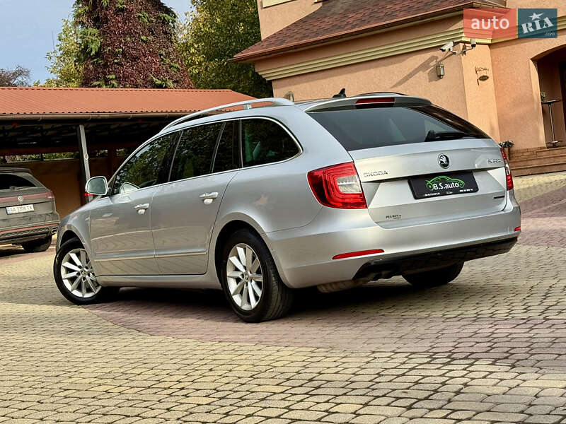 Універсал Skoda Superb 2015 в Мукачевому