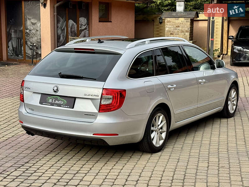 Універсал Skoda Superb 2015 в Мукачевому