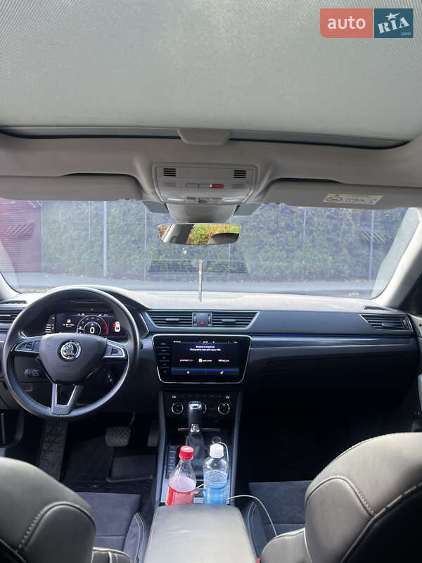 Лифтбек Skoda Superb 2019 в Киеве
