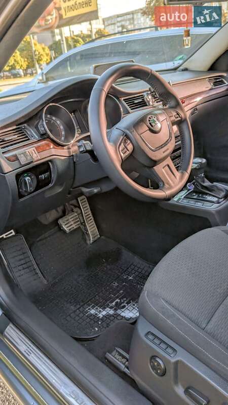 Універсал Skoda Superb 2012 в Івано-Франківську фото 16 Універсал Skoda Superb 2012 в Івано-Франківську
