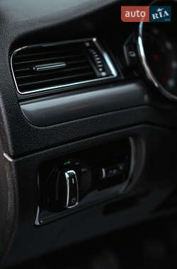 Лифтбек Skoda Superb 2012 в 