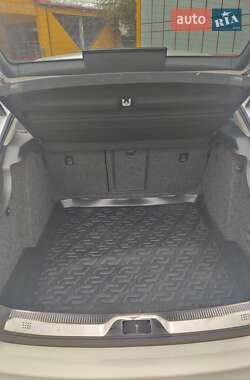 Лифтбек Skoda Superb 2011 в 
