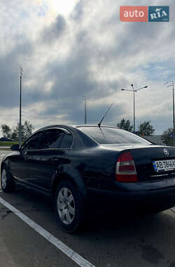 Ліфтбек Skoda Superb 2006 в 