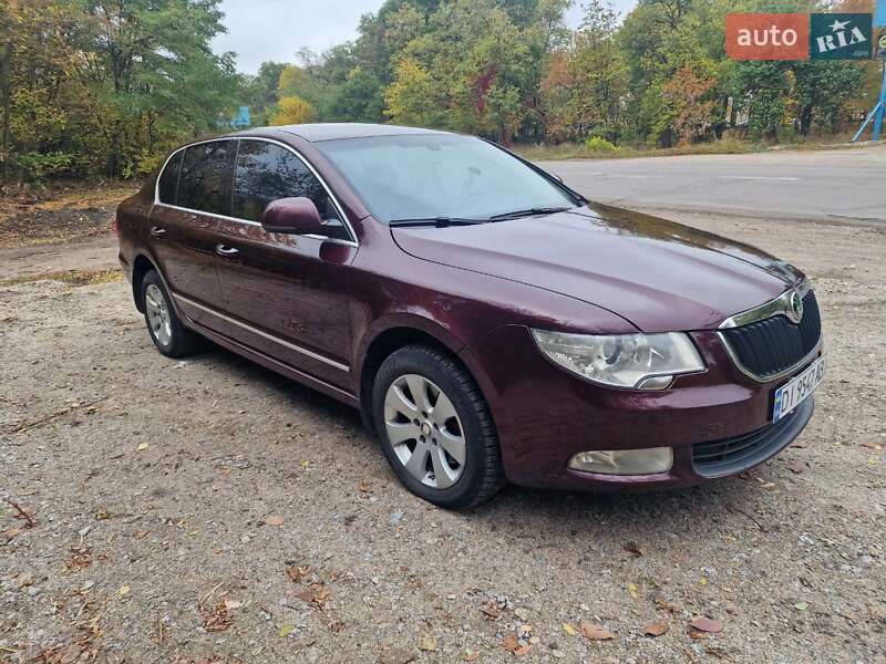 Лифтбек Skoda Superb 2010 в Киеве