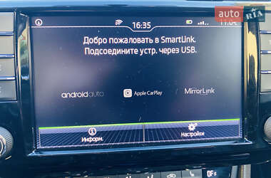 Ліфтбек Skoda Superb 2017 в 