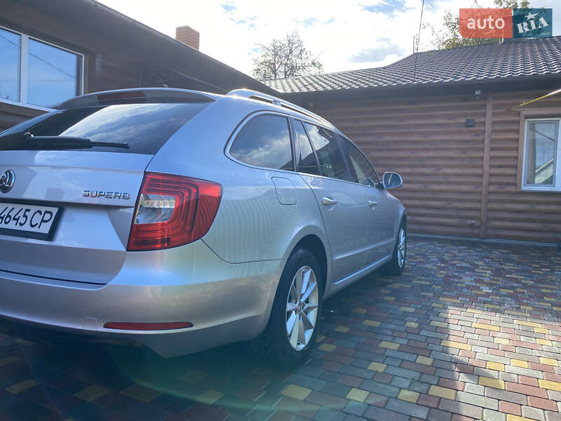 Універсал Skoda Superb 2014 в Коростені