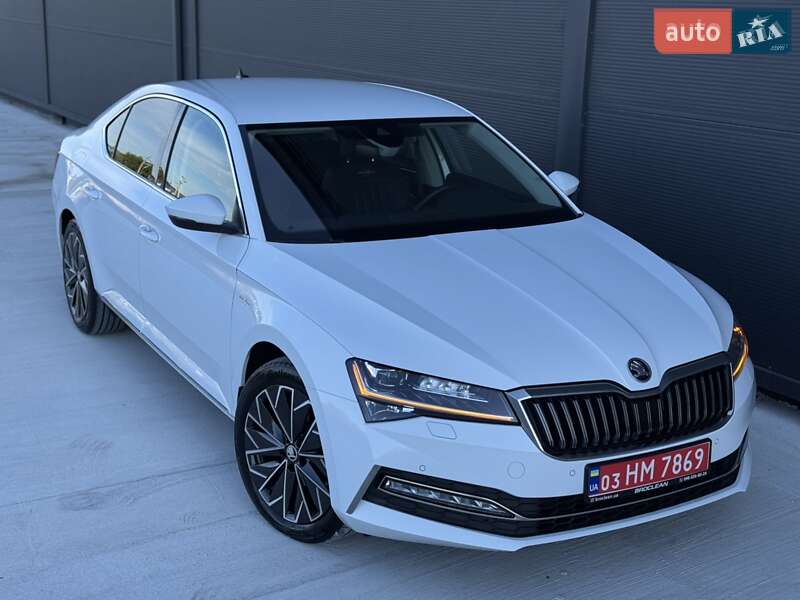 Ліфтбек Skoda Superb 2022 в Києві