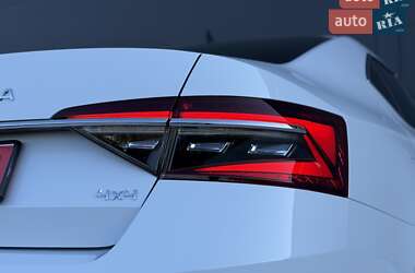 Лифтбек Skoda Superb 2022 в 