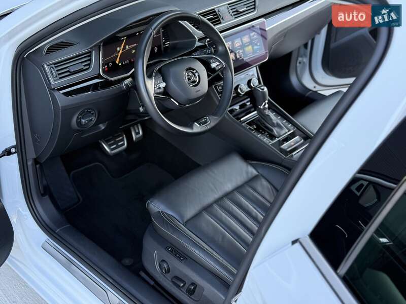 Ліфтбек Skoda Superb 2022 в Києві