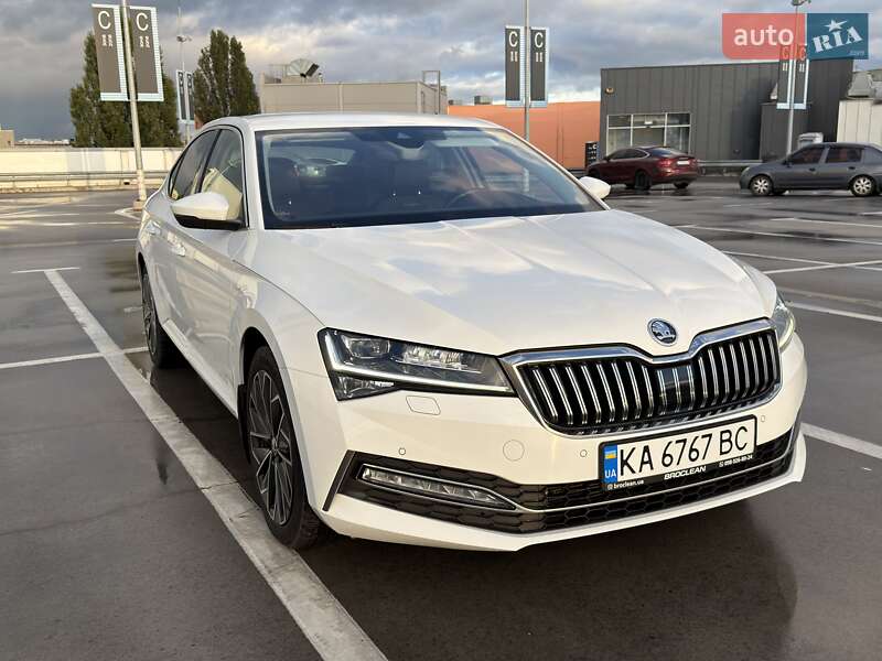 Ліфтбек Skoda Superb 2022 в Києві