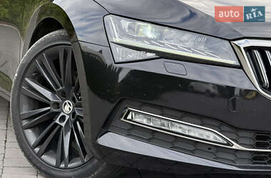 Лифтбек Skoda Superb 2019 в 