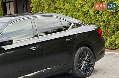 Лифтбек Skoda Superb 2019 в 