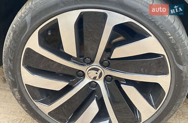 Універсал Skoda Superb 2018 в  фото 3 Універсал Skoda Superb 2018 в