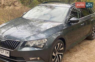 Універсал Skoda Superb 2018 в  фото 6 Універсал Skoda Superb 2018 в