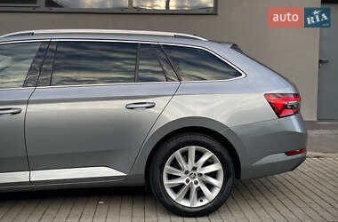 Універсал Skoda Superb 2020 в 