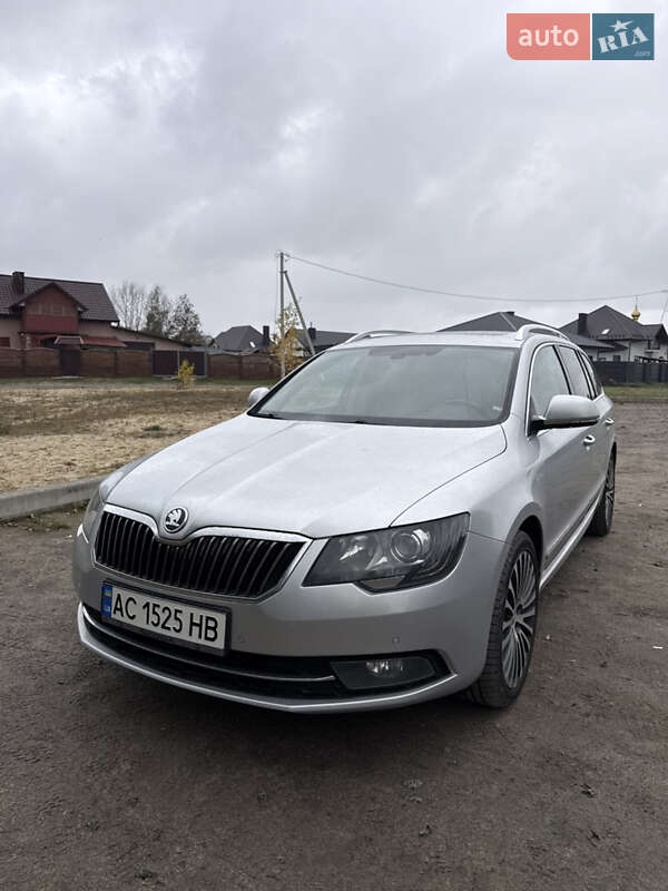 Універсал Skoda Superb 2013 в Ковелі
