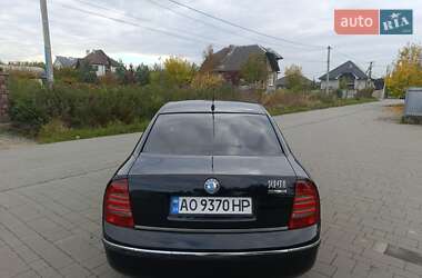 Лифтбек Skoda Superb 2002 в 