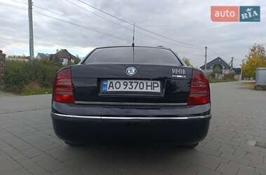 Лифтбек Skoda Superb 2002 в 
