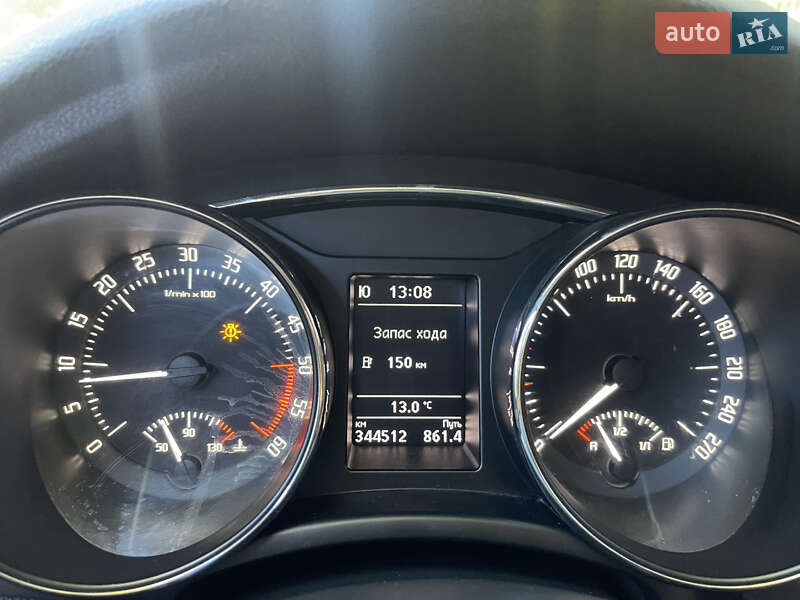 Універсал Skoda Superb 2014 в Києві