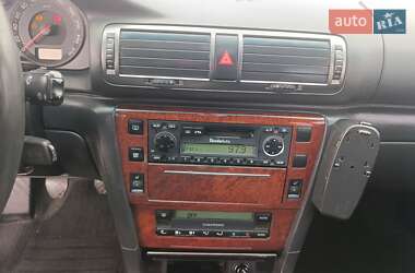 Лифтбек Skoda Superb 2002 в 