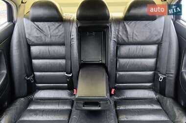 Лифтбек Skoda Superb 2002 в 